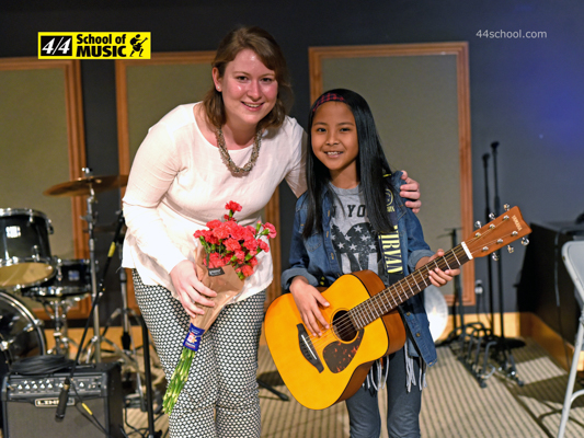 4/4 School of Music